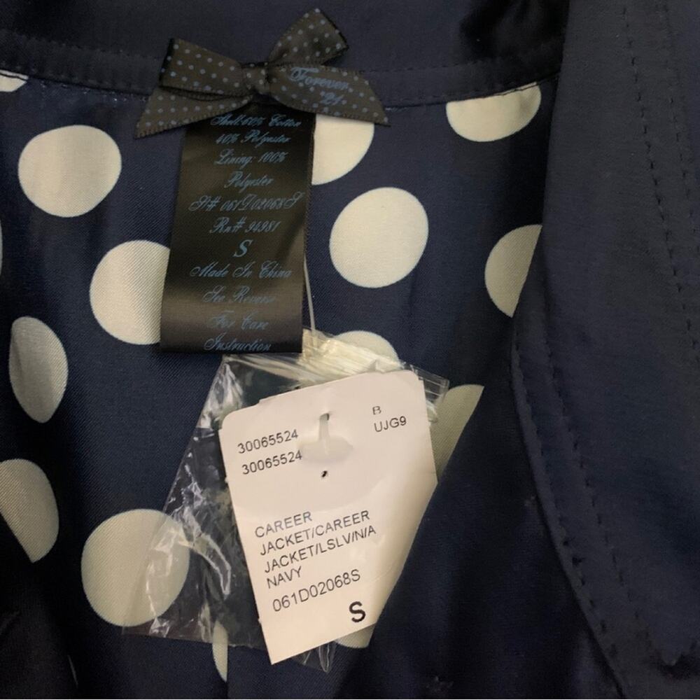 Elegant Navy Blue Satin Cropped Jacket Blazer Size Small Evening Twenty One - Picture 5 of 12